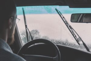 The Essential Guide to Wiper Blade Replacement for Safe Driving