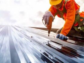 Commercial Roofs Services: 8 Tips on Choosing Your Contractor